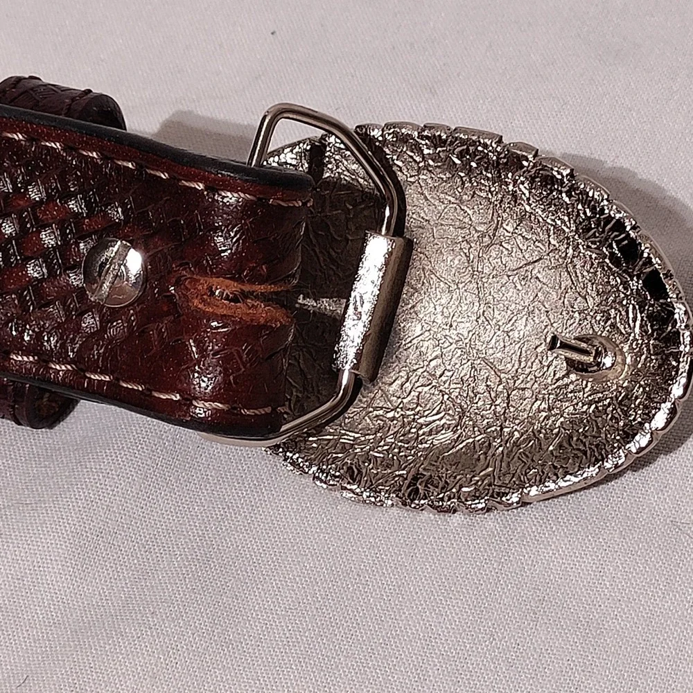 N/A basketweave leather
